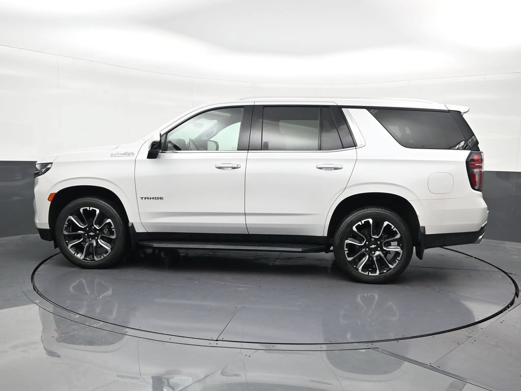 Used 2022 Chevrolet Tahoe High Country AWD/4WD image 2