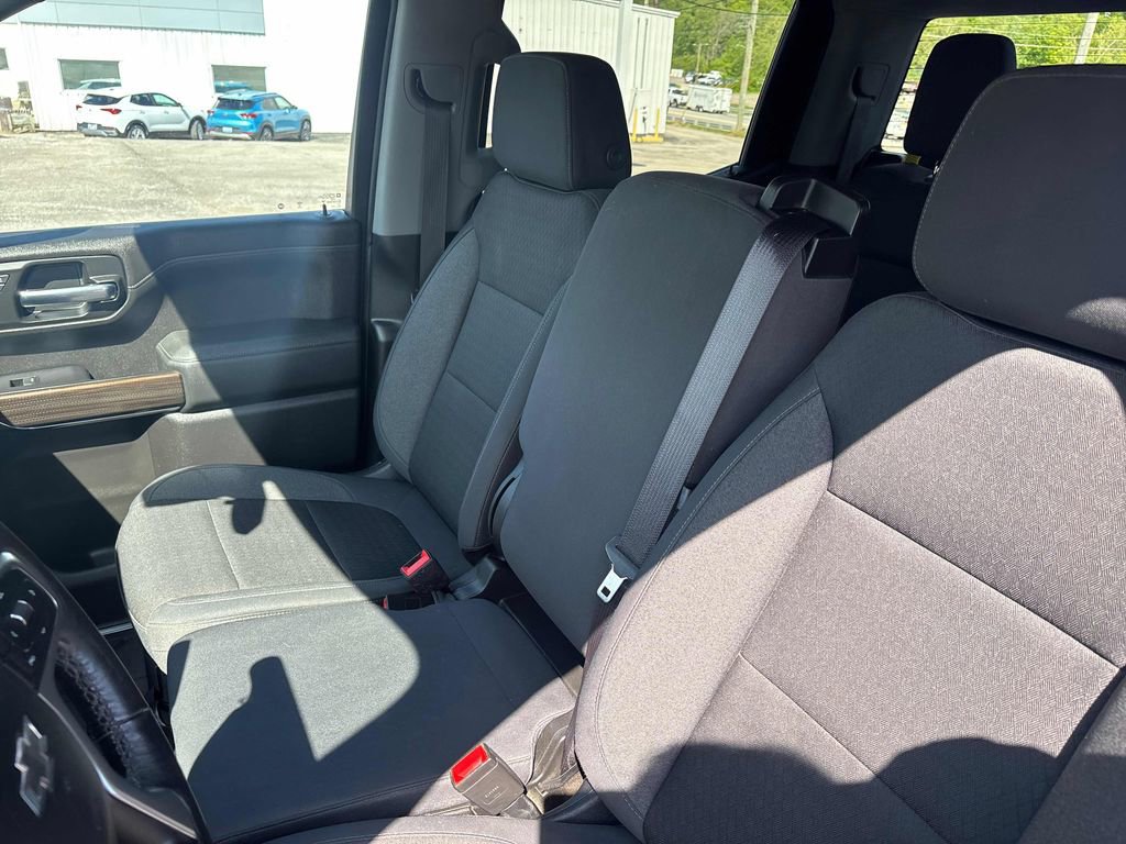 Used 2019 Chevrolet Silverado 1500 RST AWD/4WD image 19