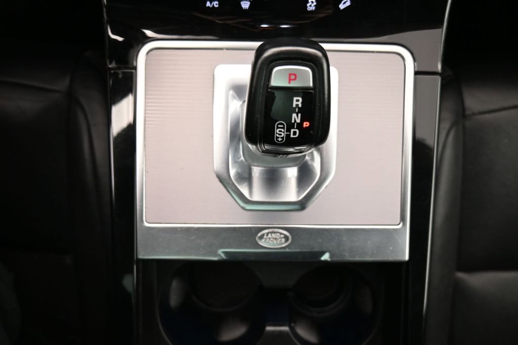 Used 2020 Land Rover Range Rover Evoque SE AWD/4WD image 19