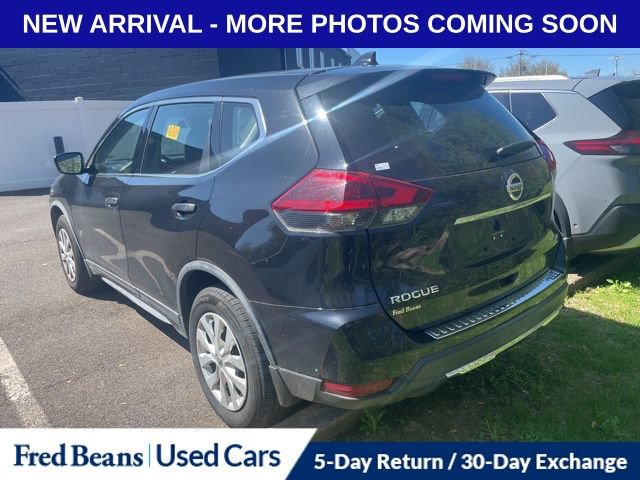 Used 2019 Nissan Rogue S image 4