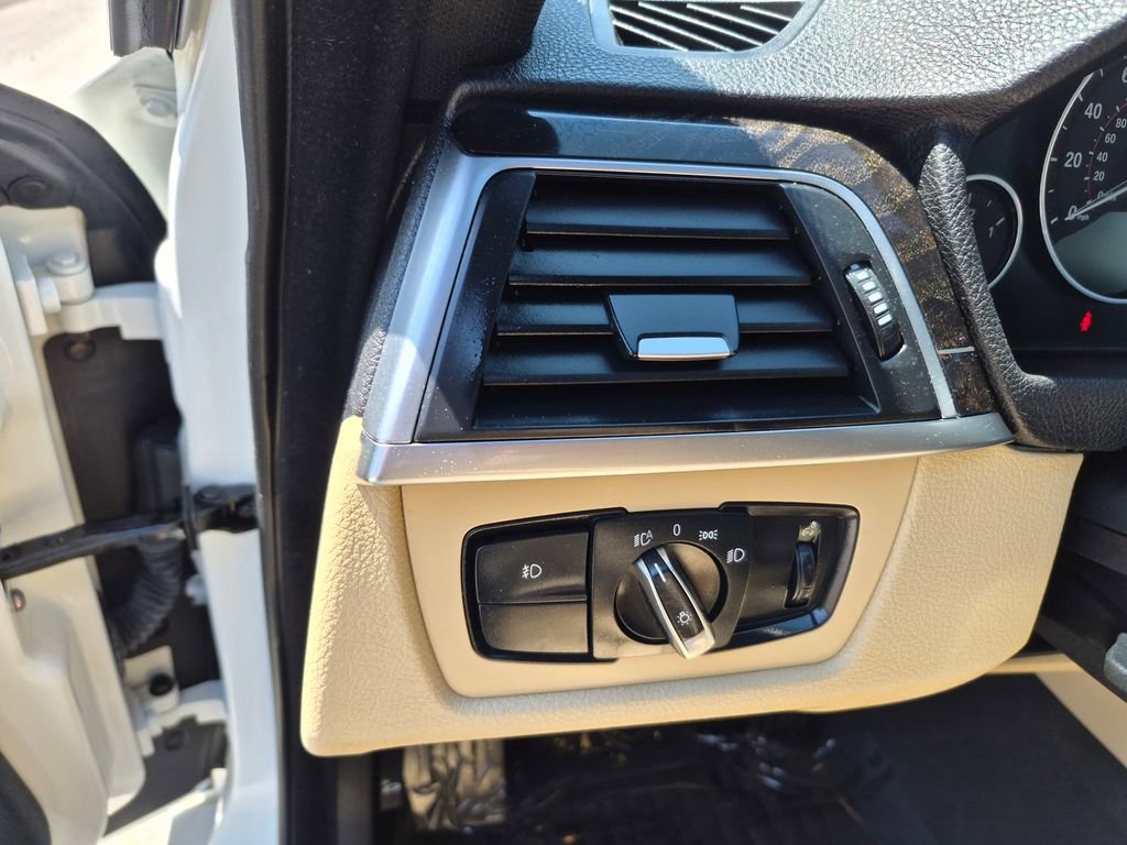 Used 2020 BMW 430i Coupe w/ Convenience Package image 13