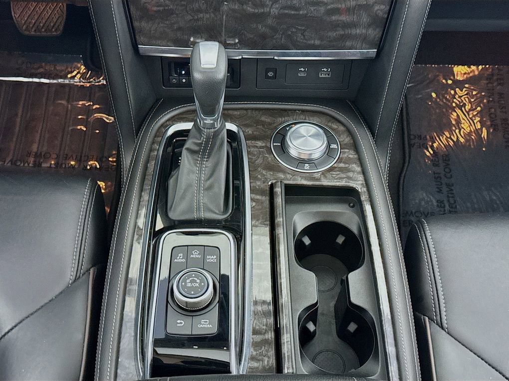 Used 2021 Nissan Armada Platinum image 37