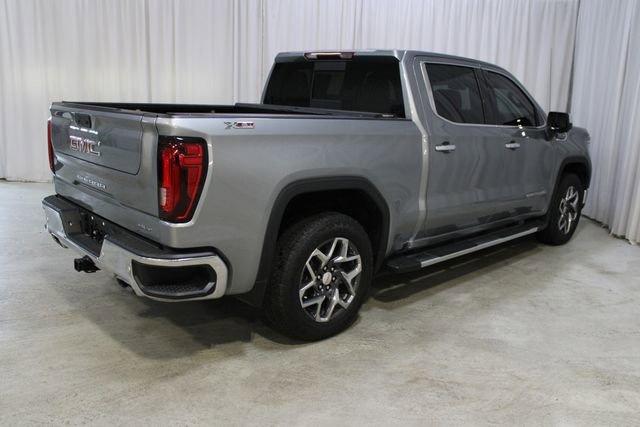 Used 2024 GMC Sierra 1500 SLT w/ SLT Premium Plus Package image 31