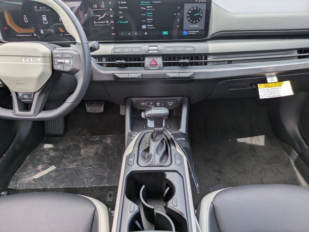 New 2026 Kia K4 GT-Line w/ GT-Line Sunroof Package FWD image 18