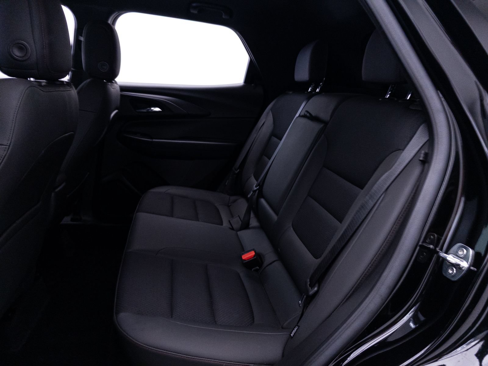 Used 2023 Chevrolet TrailBlazer RS FWD image 33