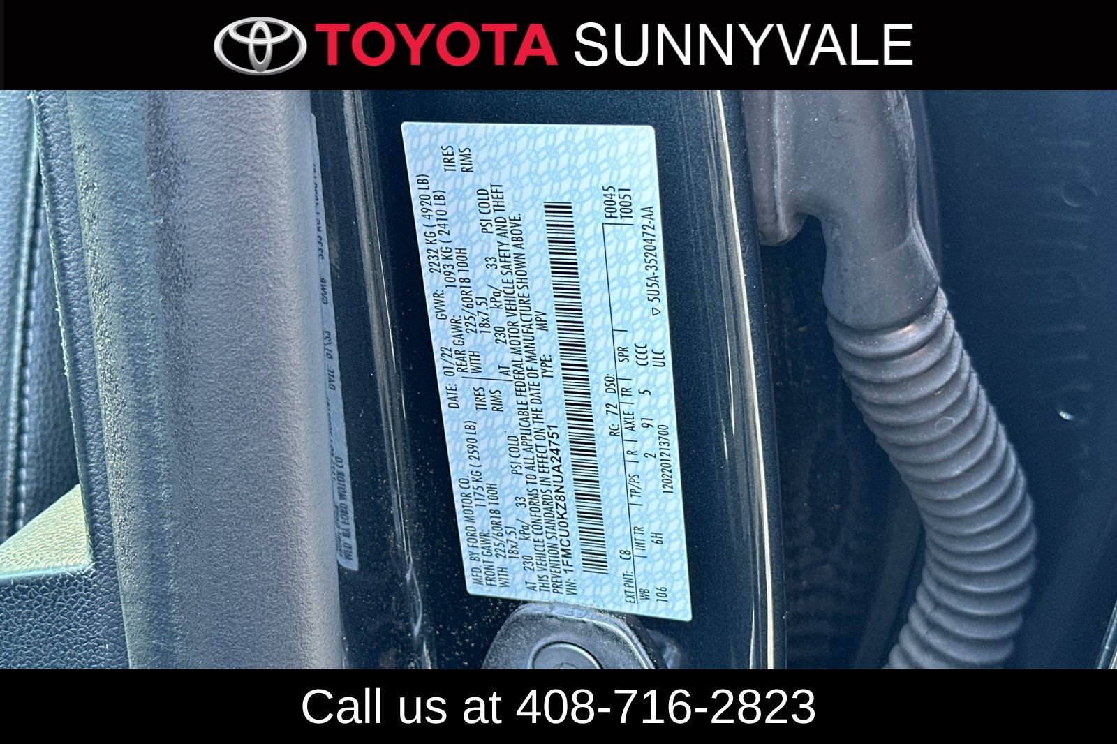 Used 2022 Ford Escape SEL w/ Technology Package FWD image 32