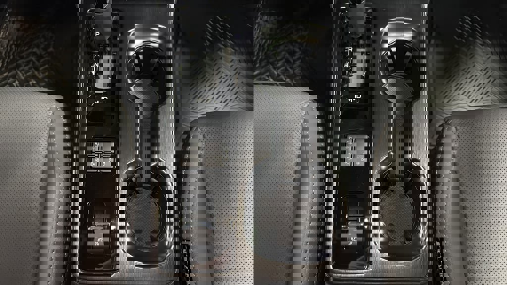 New 2026 Subaru Outback Limited image 32