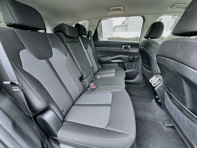 Certified 2023 Kia Sorento LX AWD/4WD image 25