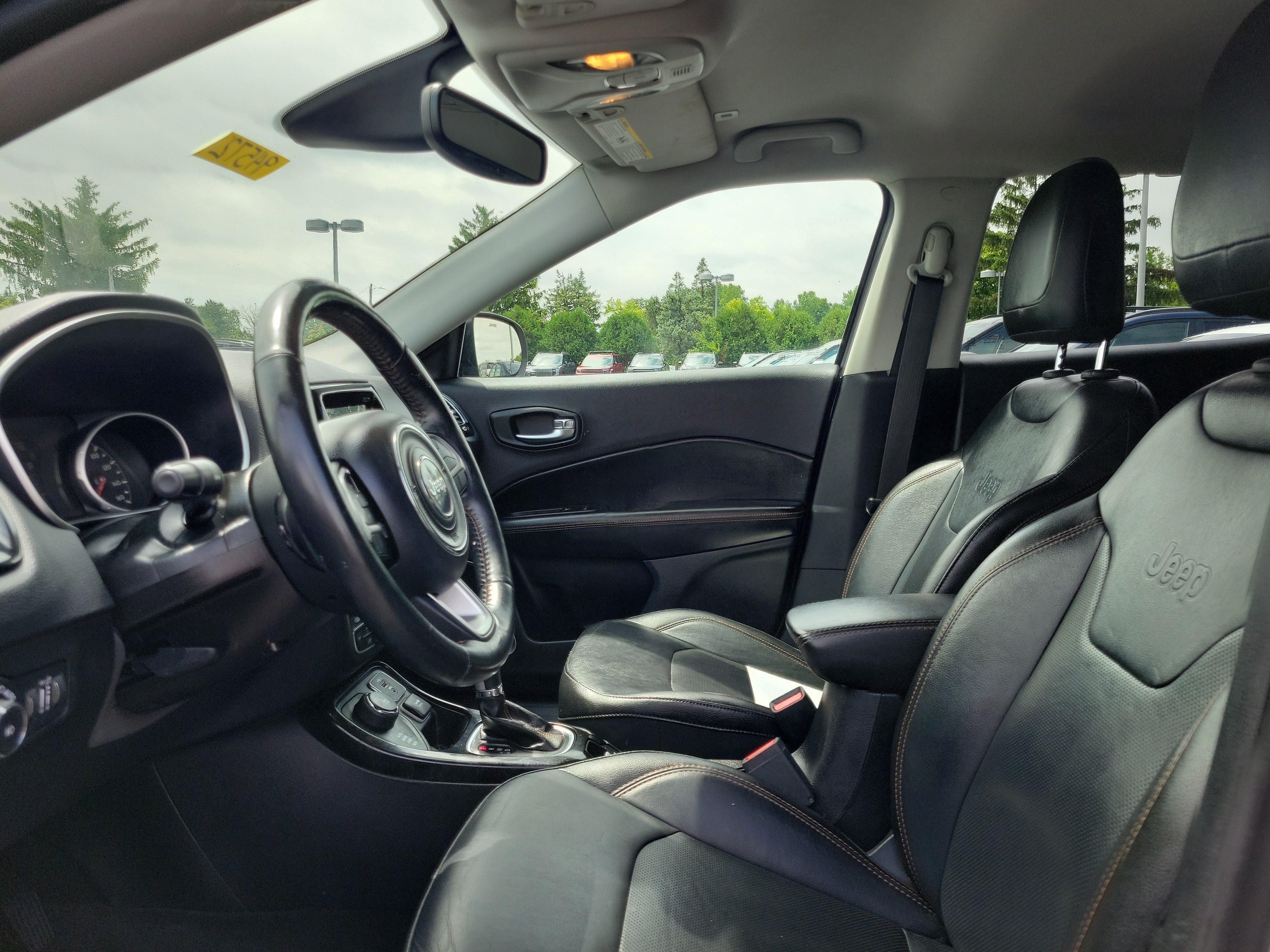 Used 2019 Jeep Compass Limited AWD/4WD image 15