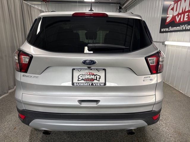 Used 2019 Ford Escape SEL image 5