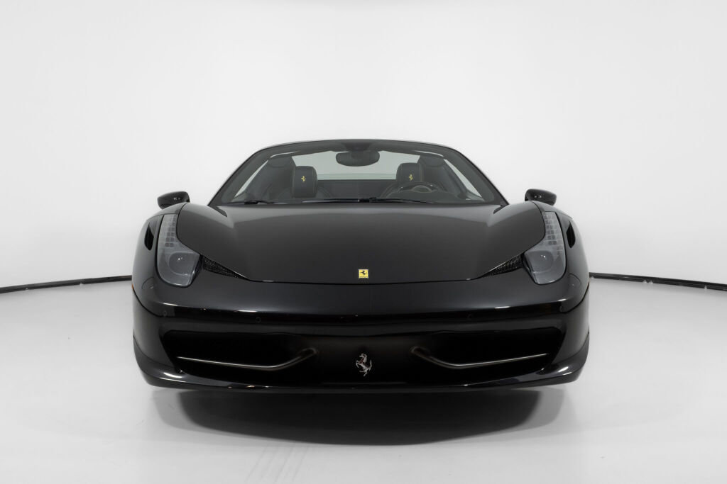 Used 2015 Ferrari 458 Spider RWD image 8