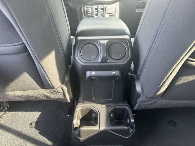 Used 2023 Jeep Wrangler Unlimited Sport AWD/4WD image 22