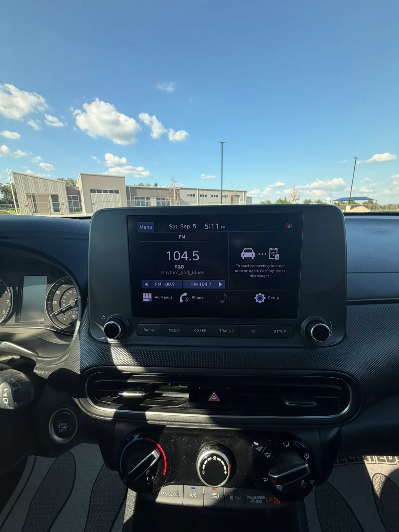 Used 2022 Hyundai Kona SEL w/ Cargo Package FWD image 30