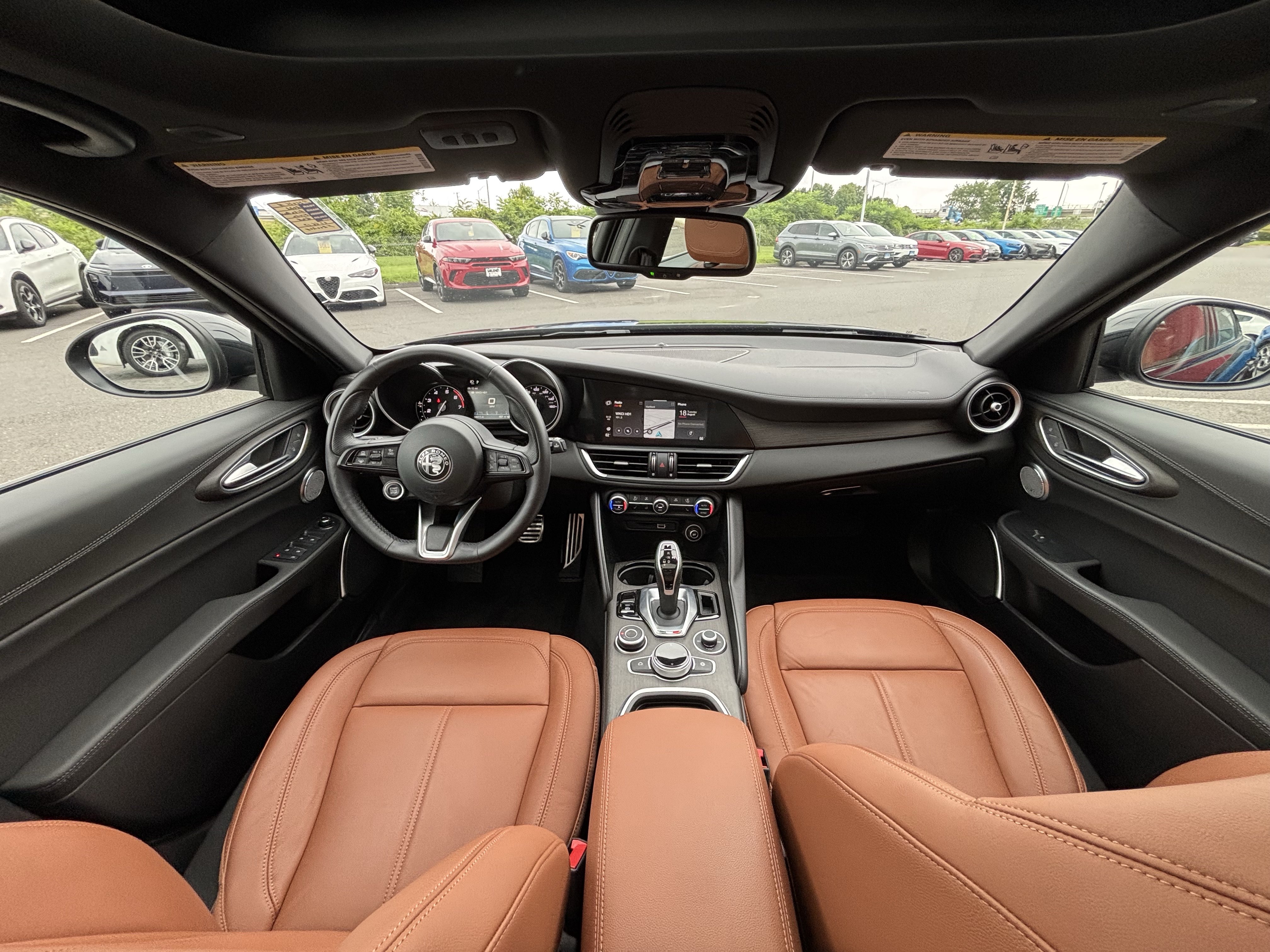 Certified 2023 Alfa Romeo Giulia Ti AWD/4WD image 2