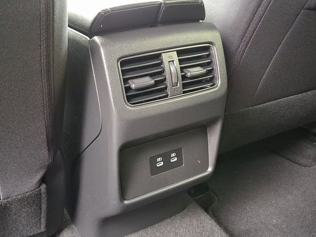 Used 2024 Nissan Rogue SV image 13