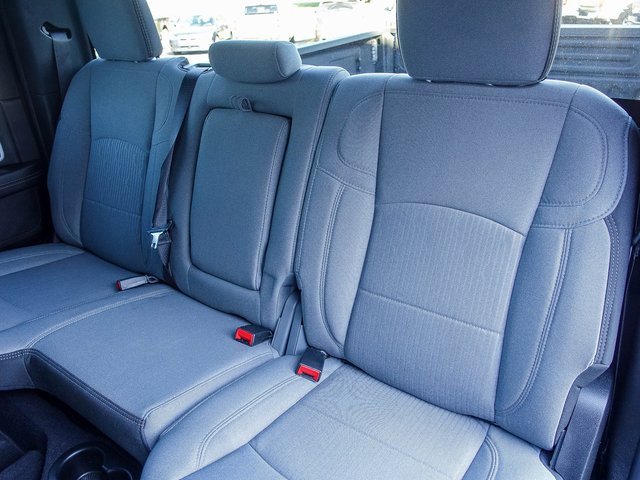 Used 2024 RAM 2500 Big Horn w/ Bed Utility Group image 21