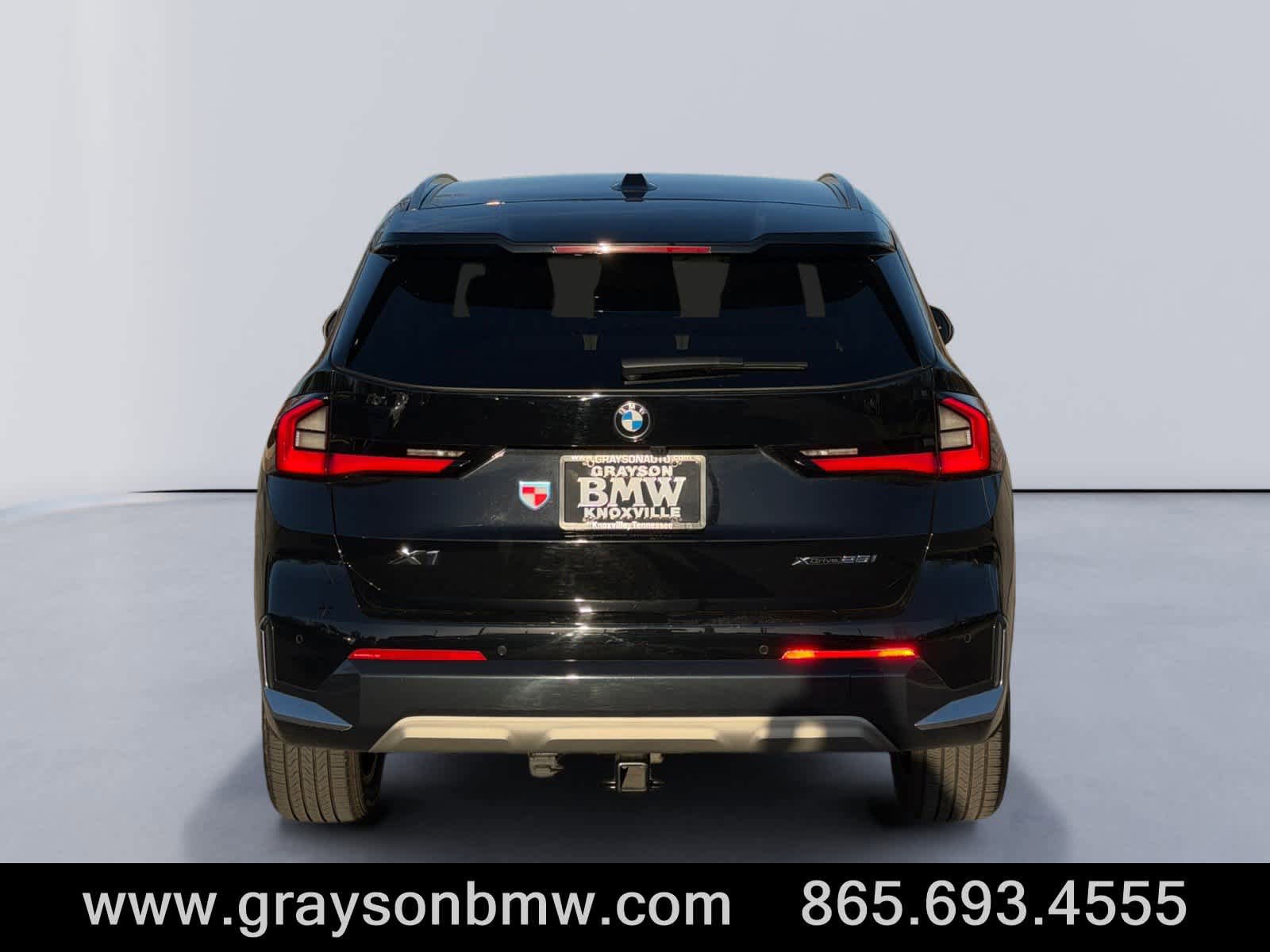Used 2023 BMW X1 xDrive28i w/ Convenience Package image 4