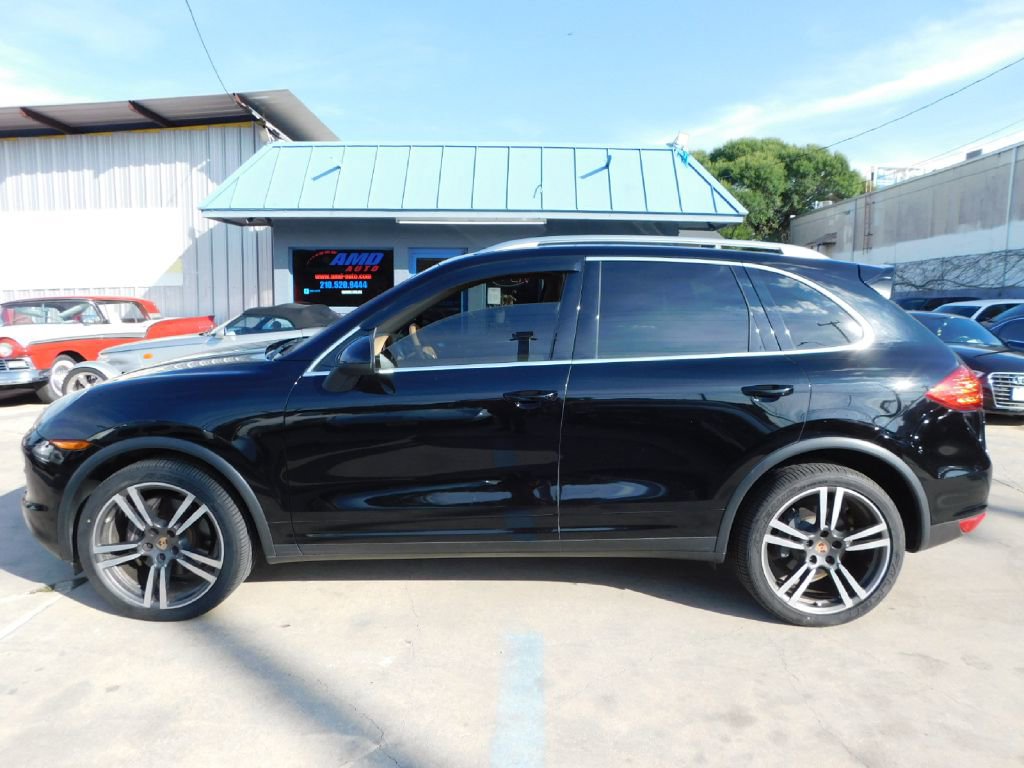 Used 2014 Porsche Cayenne AWD/4WD image 4
