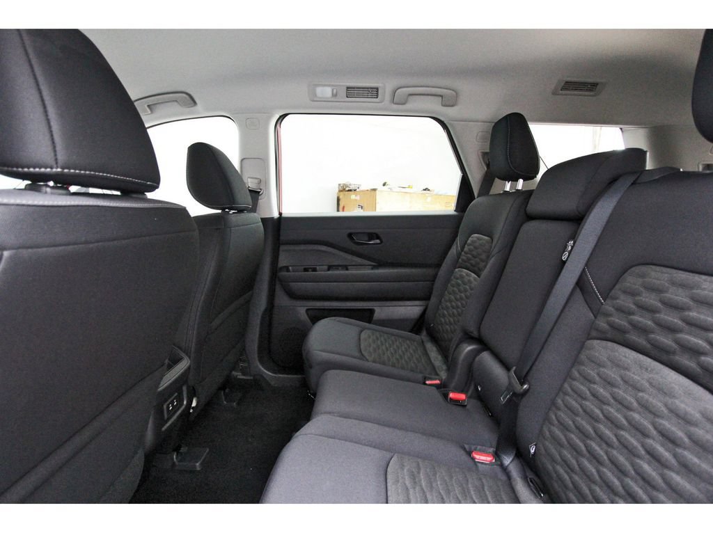 New 2026 Nissan Pathfinder SV FWD image 10