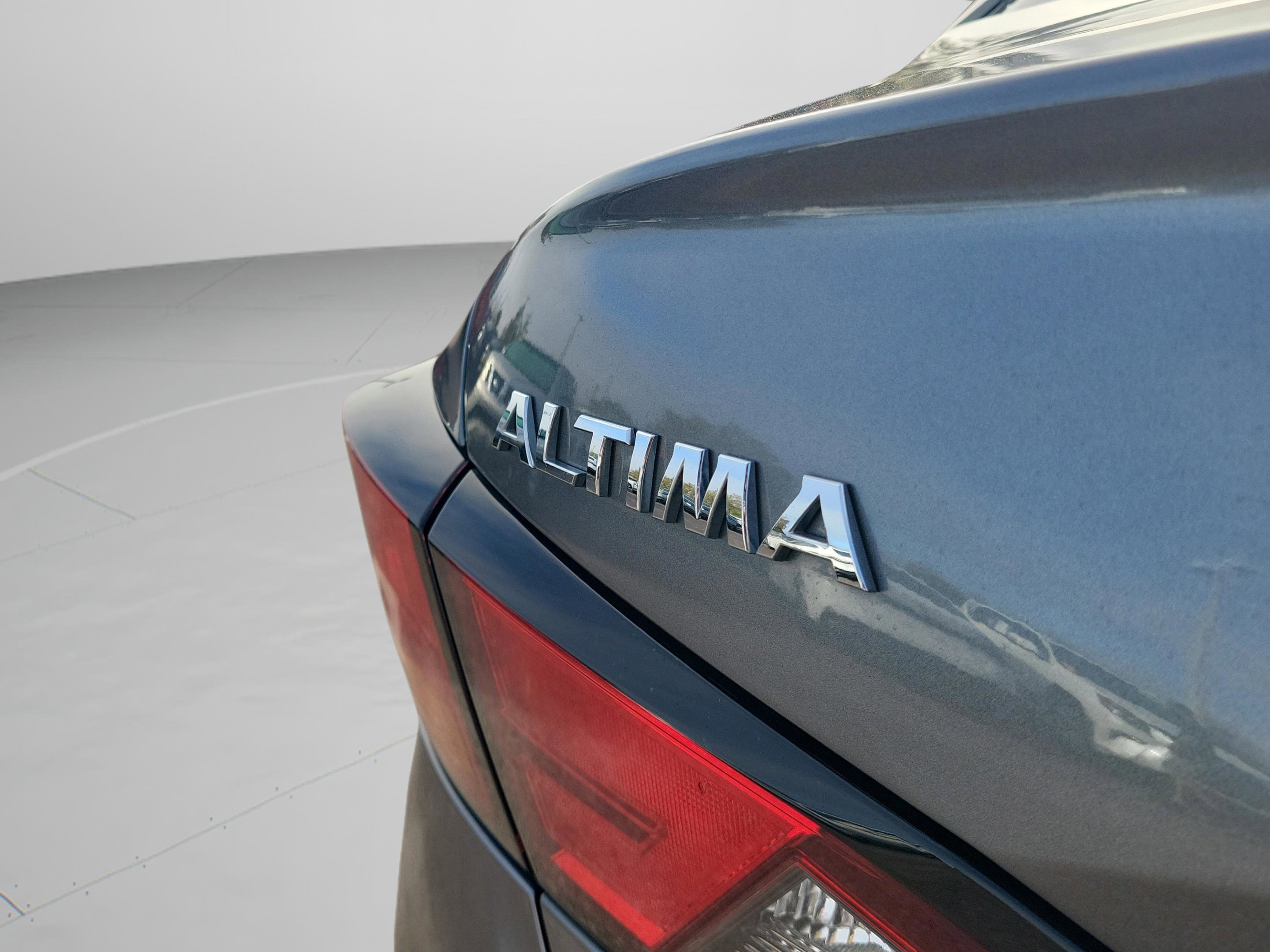 Certified 2022 Nissan Altima 2.5 SV image 34