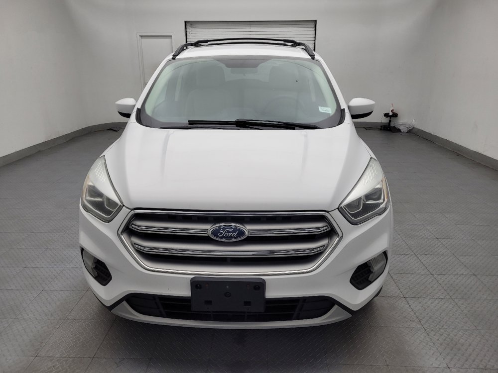 Used 2017 Ford Escape SE w/ Equipment Group 201A FWD image 15