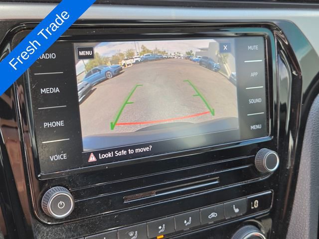 Certified 2020 Volkswagen Passat 2.0T SE w/ Sunroof Package FWD image 23