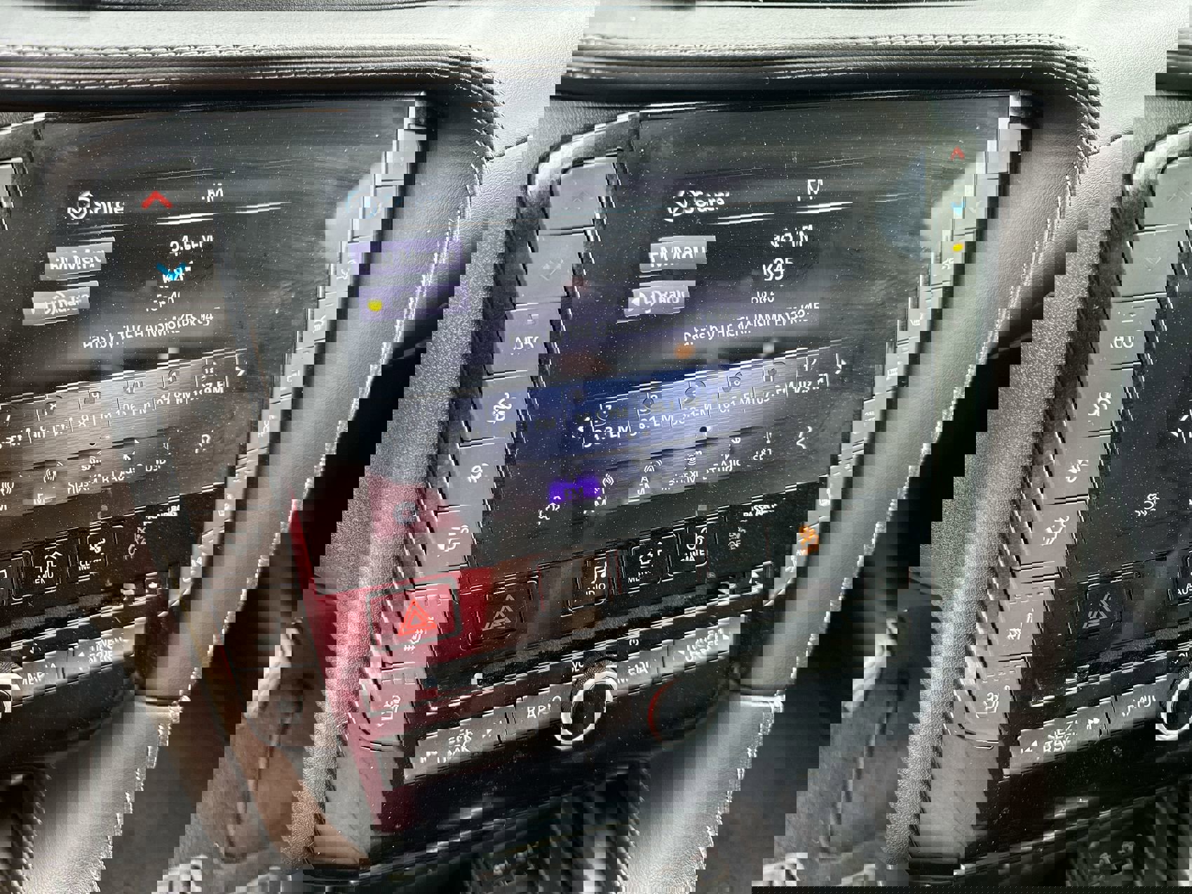 Used 2022 INFINITI QX55 Essential w/ Proactive Package image 16