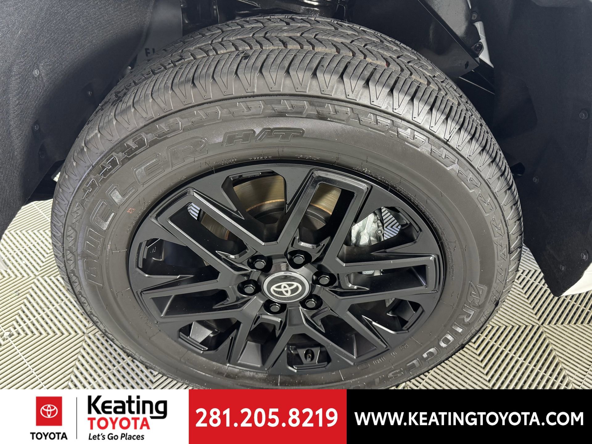 Used 2026 Toyota Tundra SR5 w/ SX Package image 31