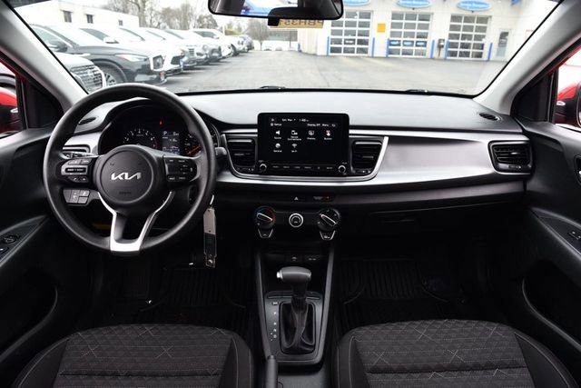 Used 2023 Kia Rio S image 7
