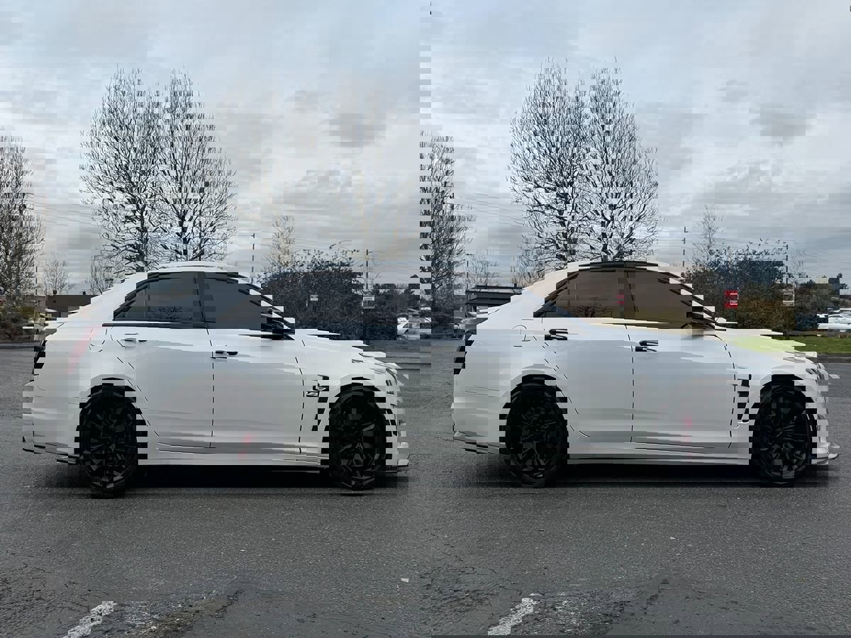 Used 2018 Cadillac CTS V w/ Carbon Fiber Package image 4