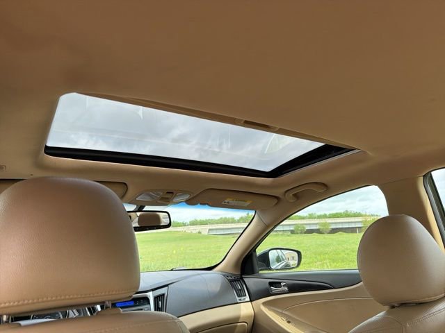 Used 2013 Hyundai Sonata Limited image 15