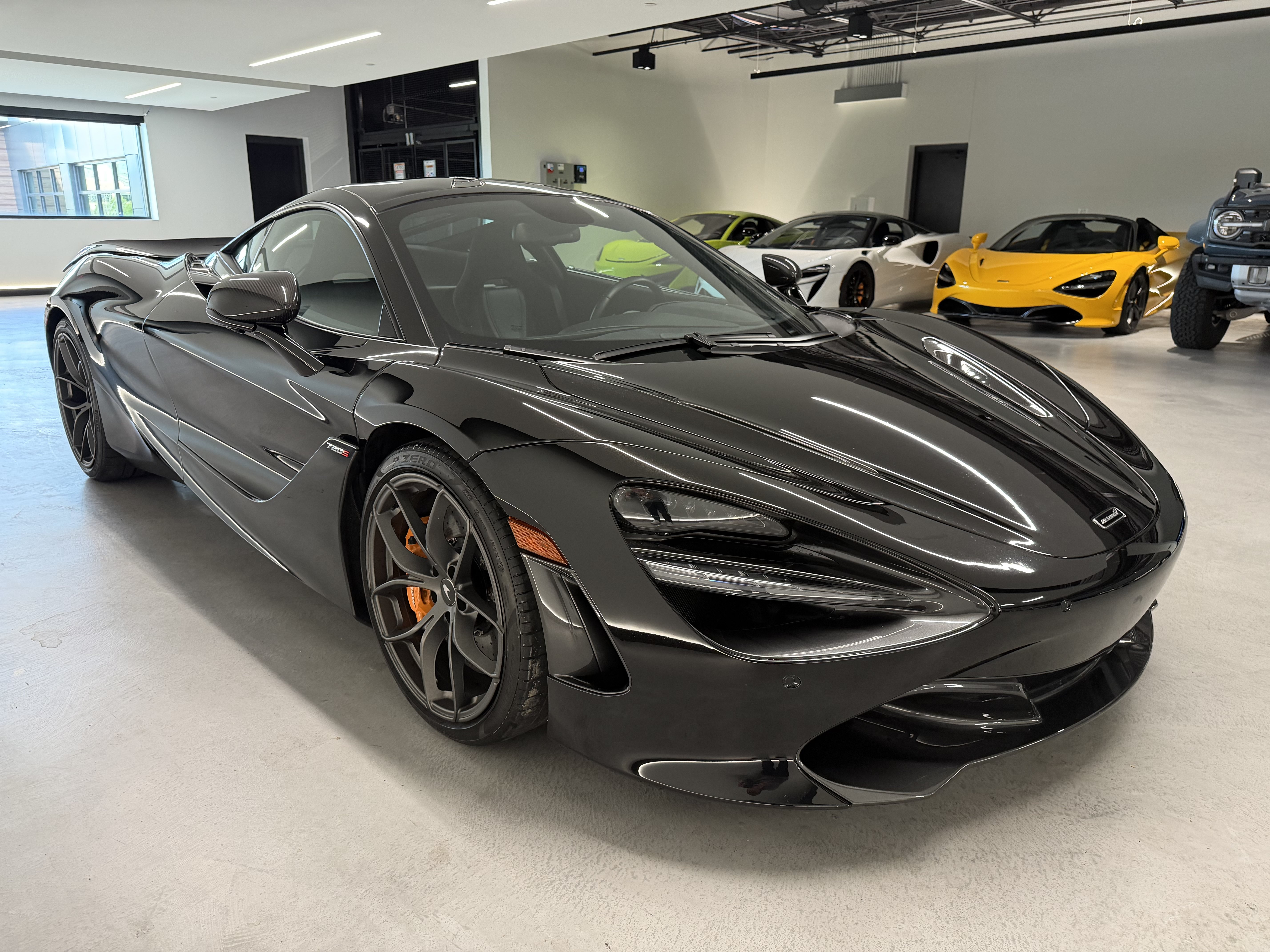 Used 2020 McLaren 720S Performance RWD image 7