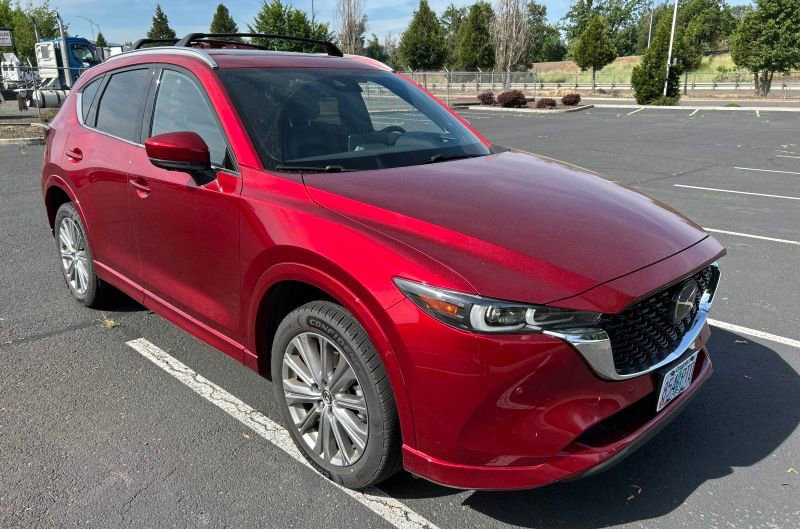 Used 2023 MAZDA CX-5 Signature AWD/4WD image 1