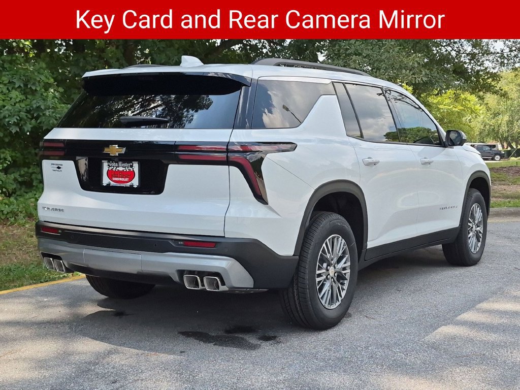 New 2027 Chevrolet Traverse LT FWD image 5