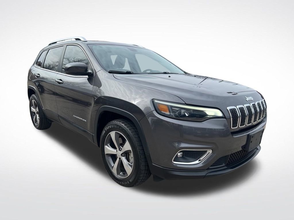 Used 2019 Jeep Cherokee Limited image 3