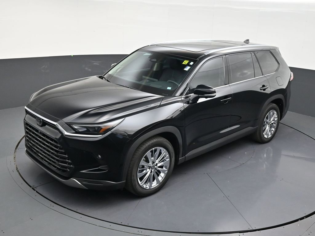 Used 2026 Toyota Grand Highlander AWD image 17