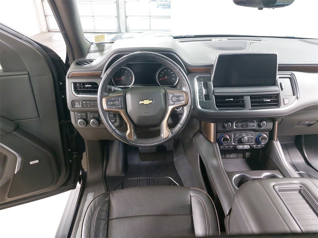 Used 2021 Chevrolet Suburban High Country image 23