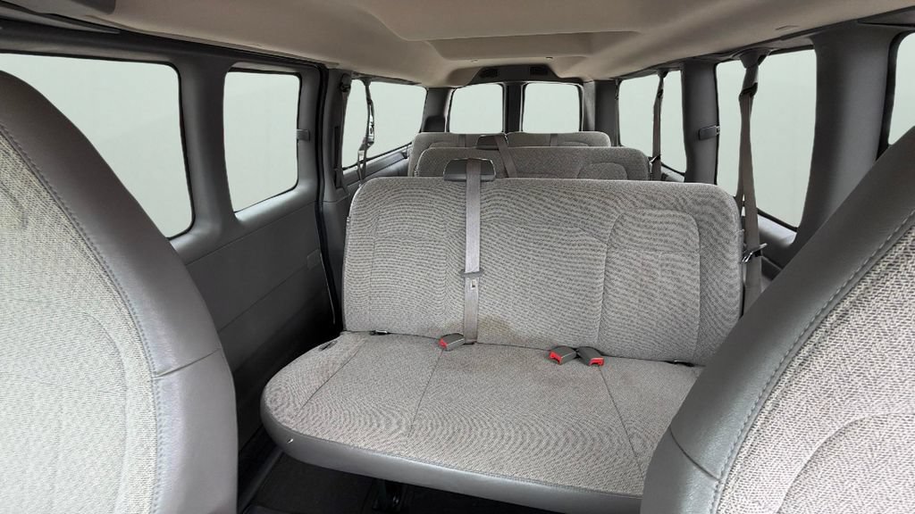 Used 2025 Chevrolet Express 3500 LT w/ LT Preferred Equipment Group RWD image 24