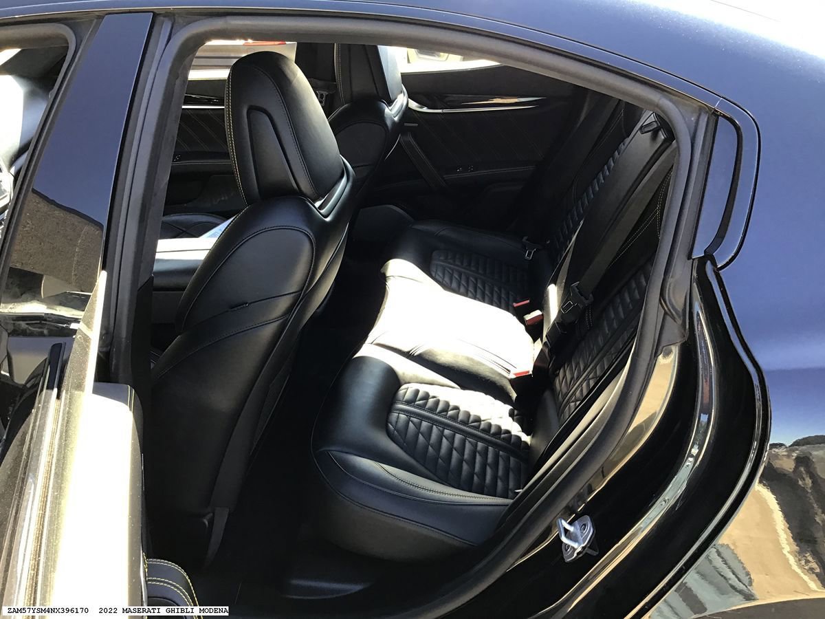 Used 2022 Maserati Ghibli Modena RWD image 13