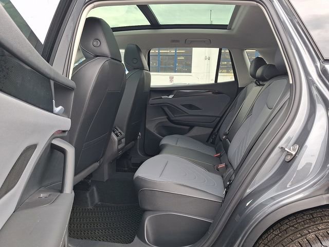 New 2026 Volkswagen Tiguan SE AWD/4WD image 5