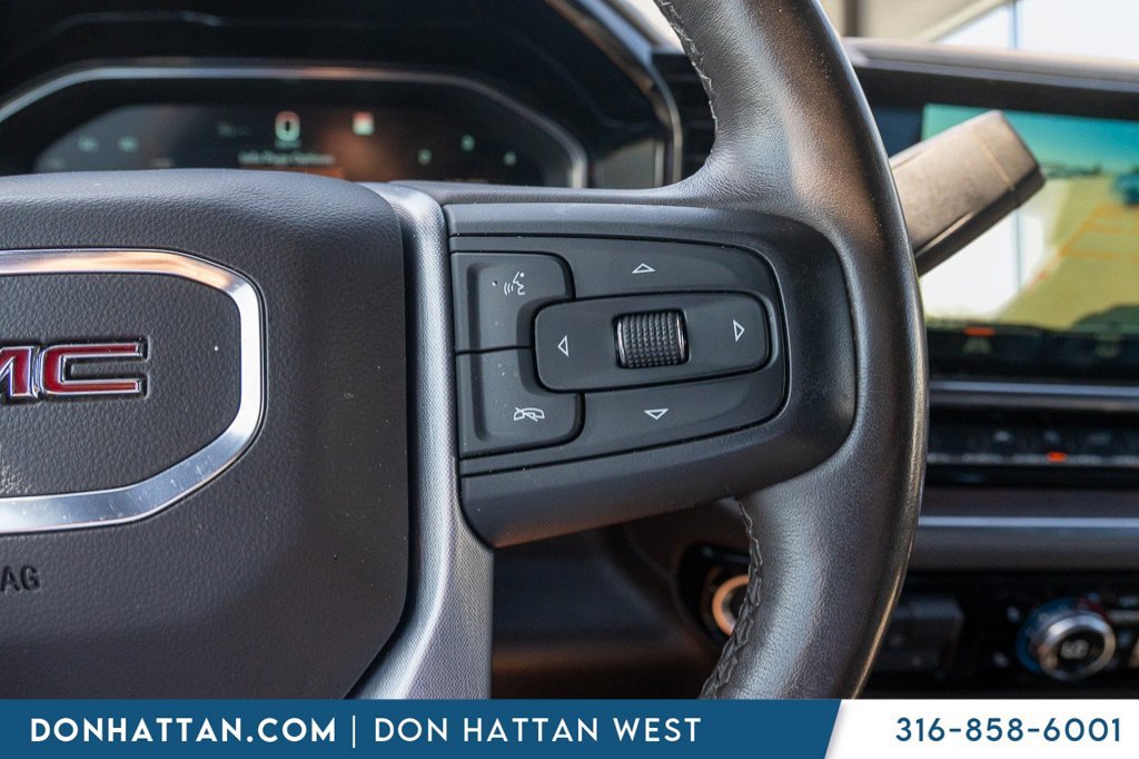 Used 2022 GMC Sierra 1500 SLT AWD/4WD image 11