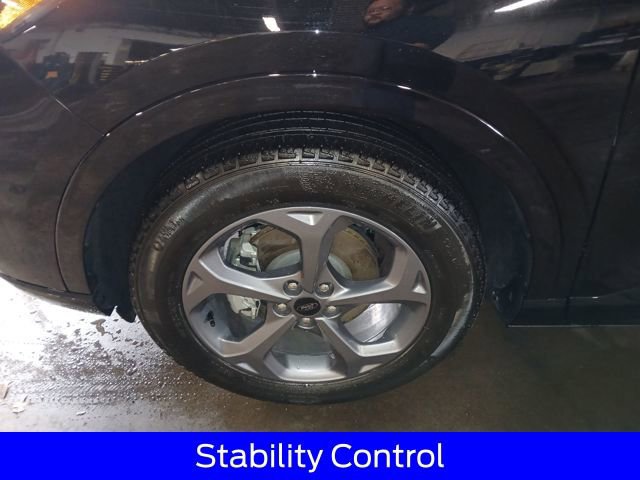 Certified 2023 Ford Escape ST-Line w/ Tech Pack #1 image 4