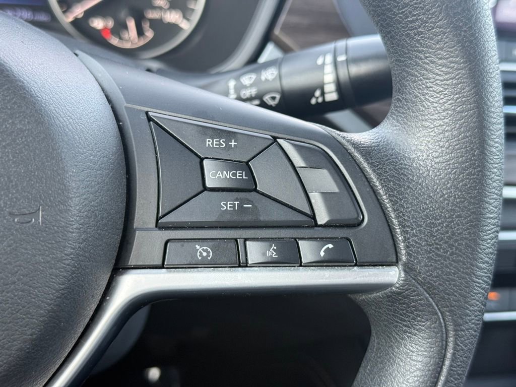 Used 2023 Nissan Altima 2.5 SV FWD image 29