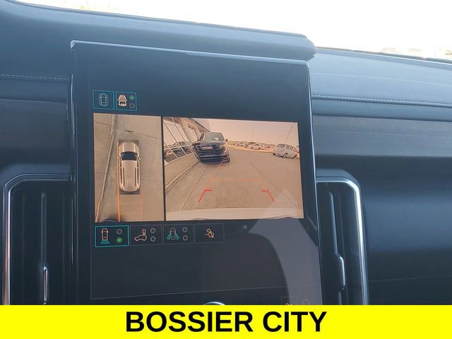 New 2026 GMC Acadia Denali Ultimate w/ LPO, Floor Liner Package AWD/4WD image 16