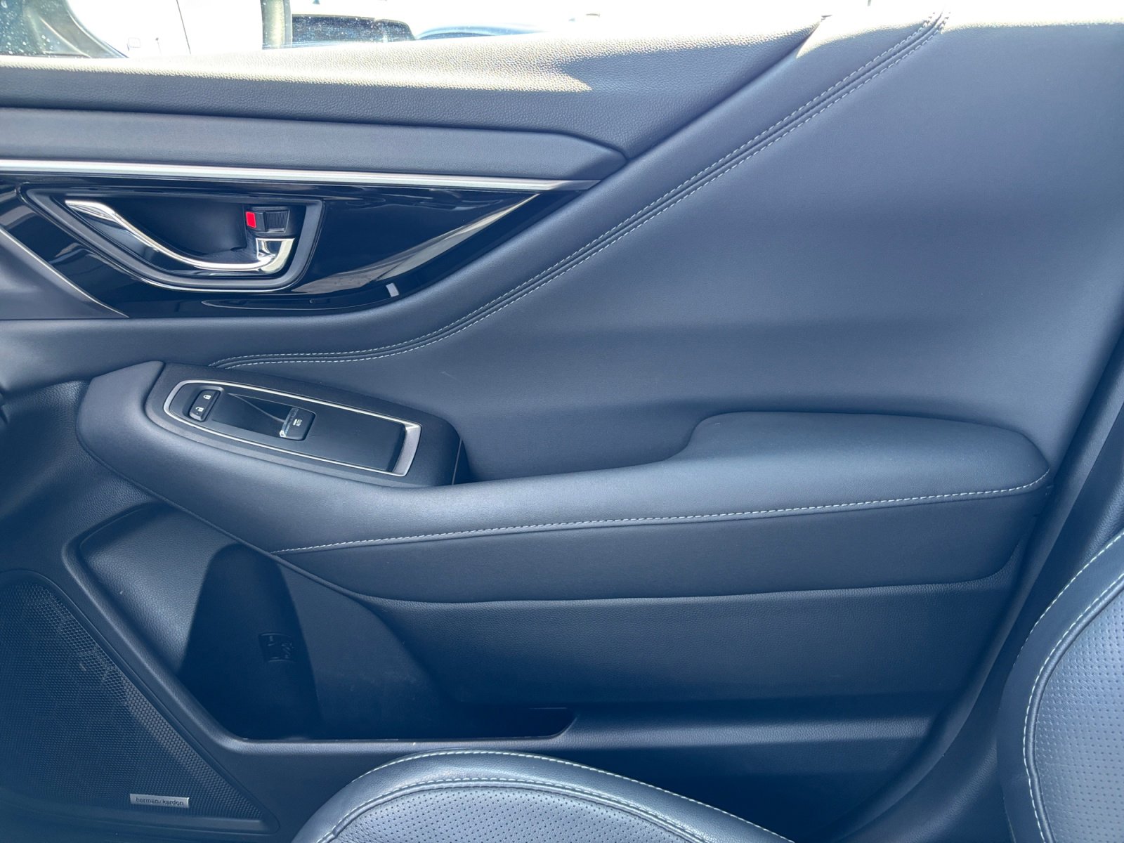 Used 2024 Subaru Outback Touring XT image 16