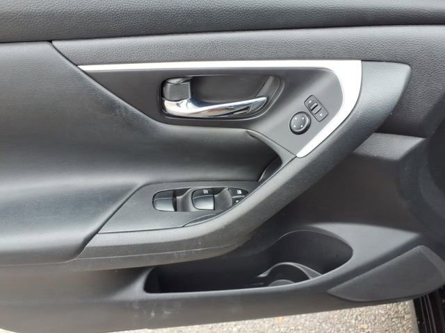 Used 2018 Nissan Altima 2.5 S w/ S Convenience Package image 3