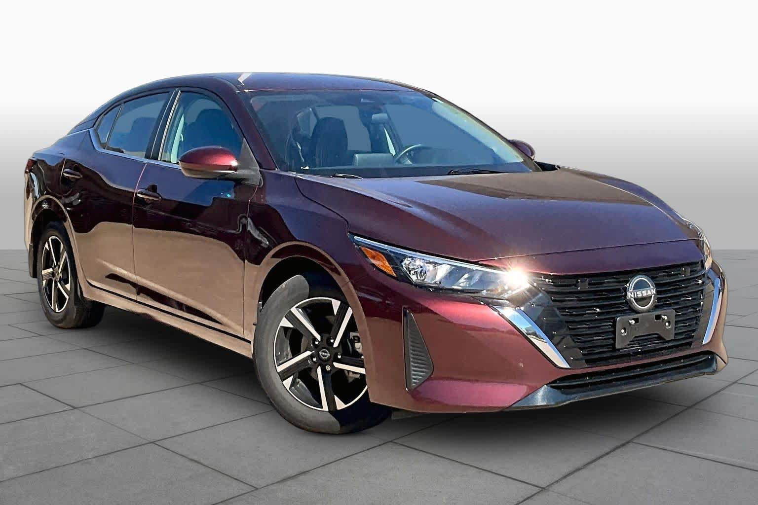 Used 2025 Nissan Sentra SV w/ All-Weather Package FWD image 2