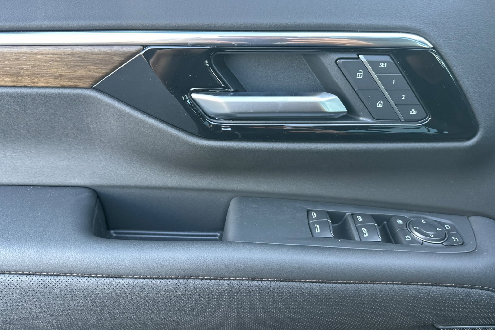 New 2026 Chevrolet Tahoe High Country image 11