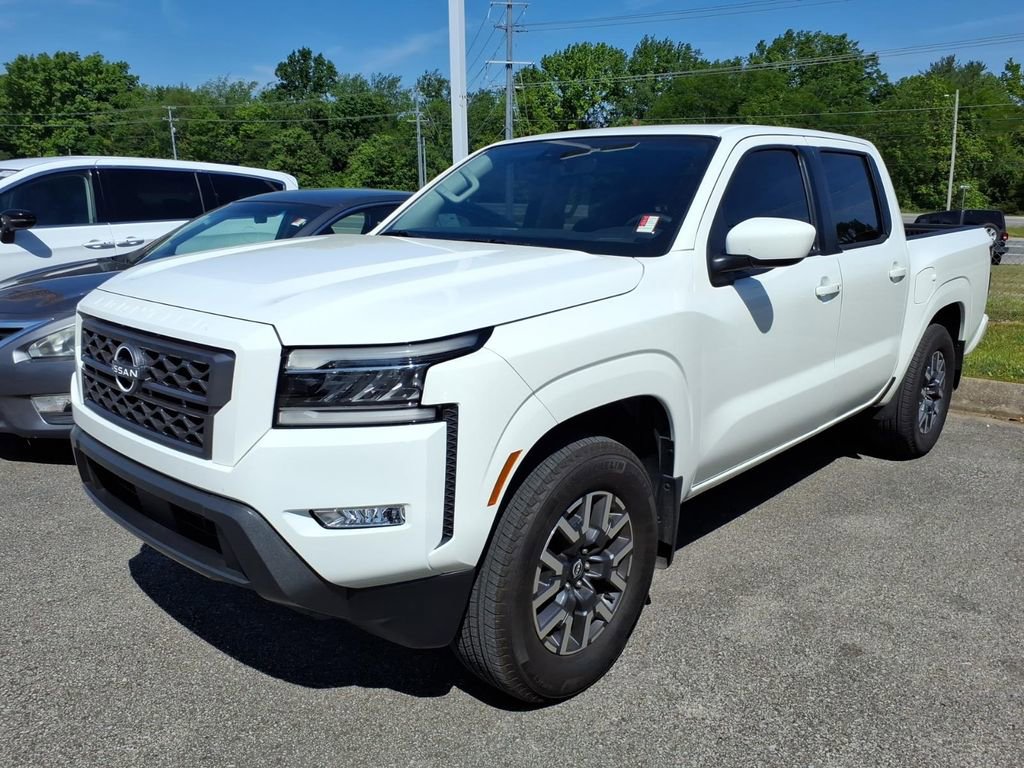 Certified 2024 Nissan Frontier SL w/ Technology Package RWD image 3