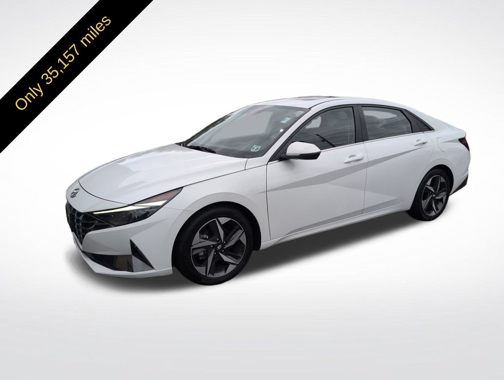 Certified 2023 Hyundai Elantra Limited w/ Cargo Package FWD image 2
